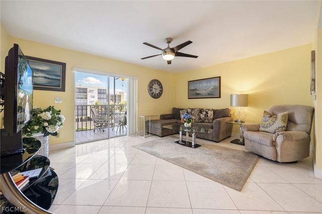 4511 Bay Beach LN 315, Fort Myers Beach, FL 33931