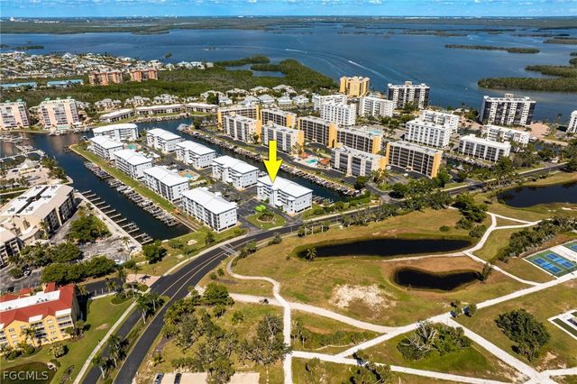 4511 Bay Beach LN 315, Fort Myers Beach, FL 33931