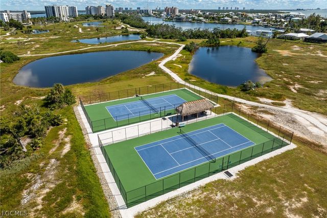 4511 Bay Beach LN 315, Fort Myers Beach, FL 33931