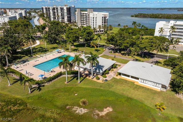 4511 Bay Beach LN 315, Fort Myers Beach, FL 33931