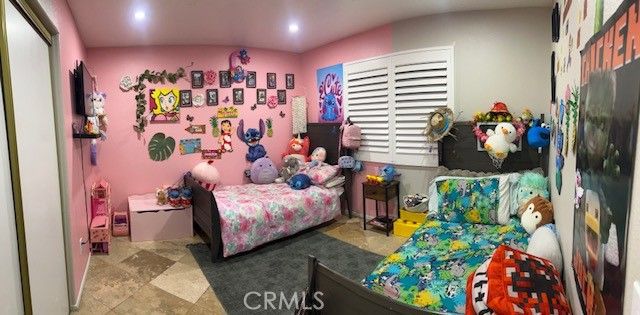 9765 Venus Lane, Fontana, CA 92335
