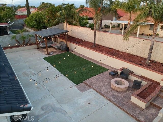 9765 Venus Lane, Fontana, CA 92335