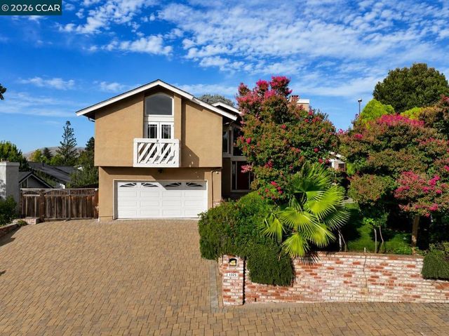 1325 New Hampshire Dr, Concord, CA 94521