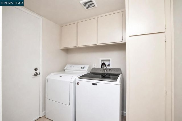 1325 New Hampshire Dr, Concord, CA 94521