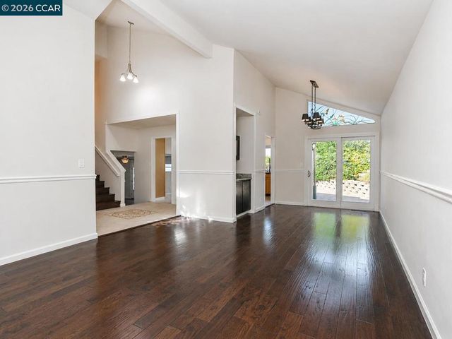 1325 New Hampshire Dr, Concord, CA 94521