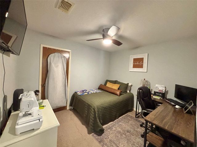 1016 N Nellius Street, Woodville, TX 75979