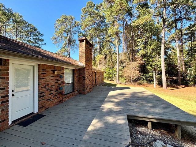 1016 N Nellius Street, Woodville, TX 75979