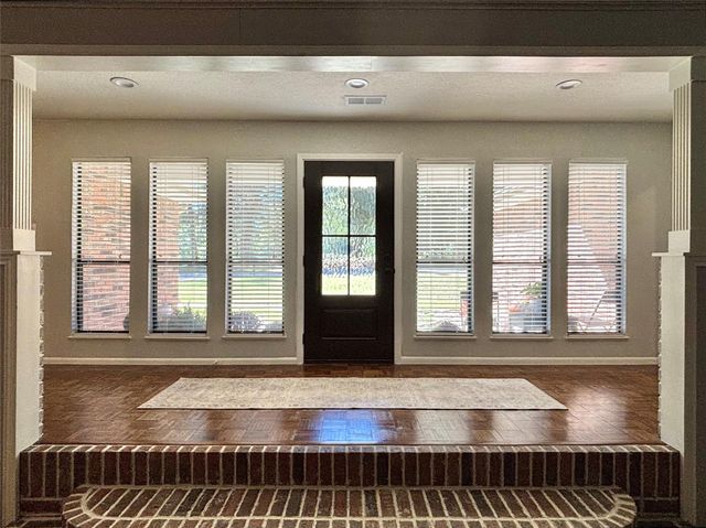 1016 N Nellius Street, Woodville, TX 75979