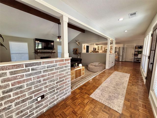 1016 N Nellius Street, Woodville, TX 75979