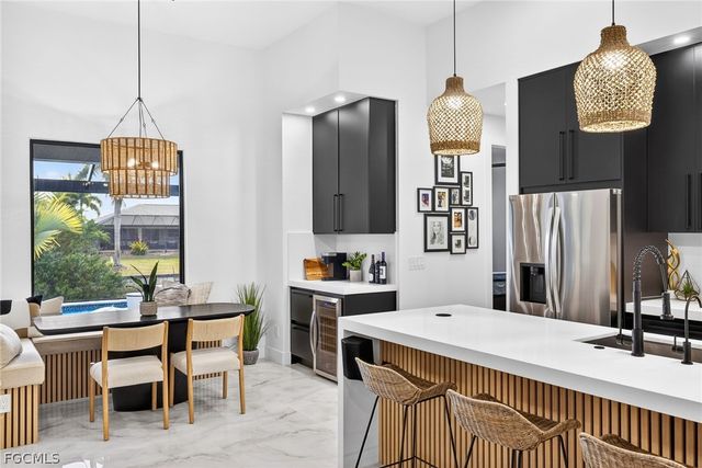 1406 NW 2nd TER, Cape Coral, FL 33993