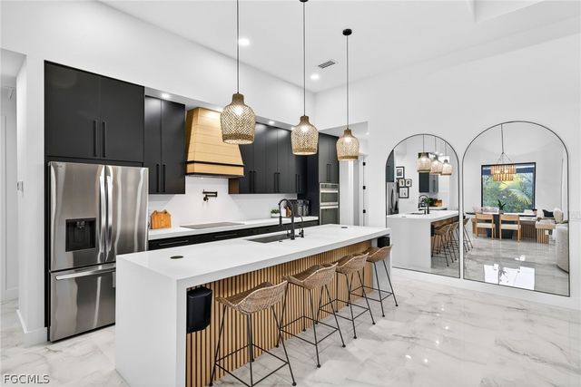 1406 NW 2nd TER, Cape Coral, FL 33993