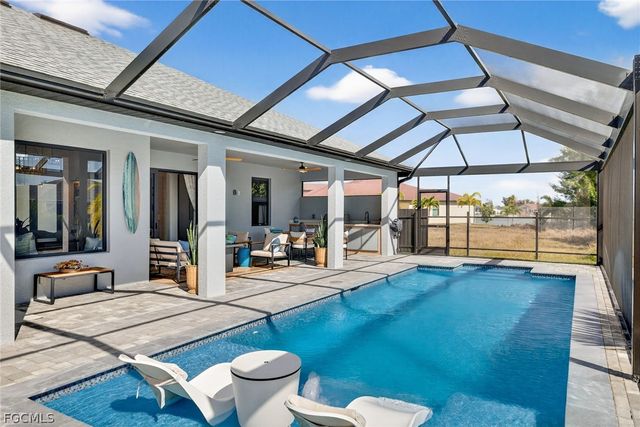 1406 NW 2nd TER, Cape Coral, FL 33993