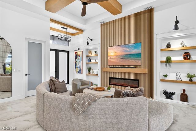 1406 NW 2nd TER, Cape Coral, FL 33993