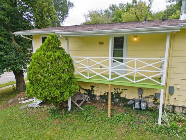 6404 Maywood Avenue, Middleton, WI 53562