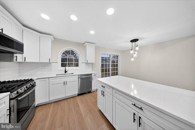 43 BENNING RD, Claymont, DE 19703