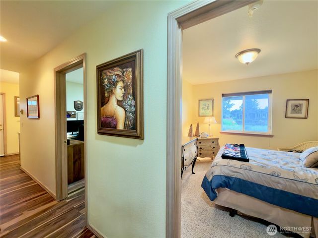 189 N Razor Clam Drive SW, Ocean Shores, WA 98569