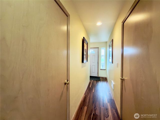 189 N Razor Clam Drive SW, Ocean Shores, WA 98569