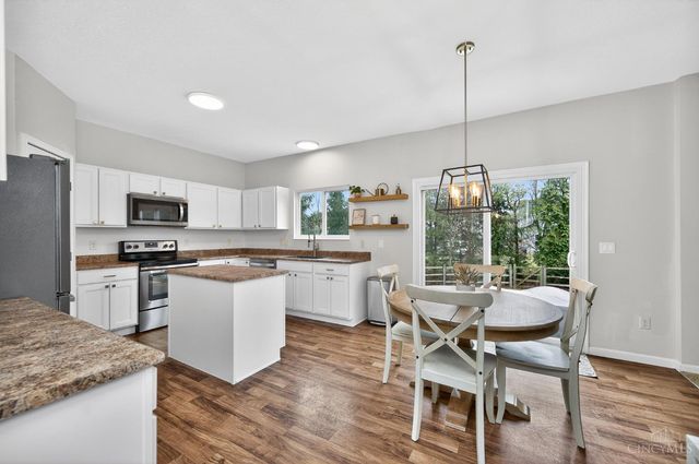 4287 Hunting Hawk Drive, Turtle Creek Twp, OH 45036