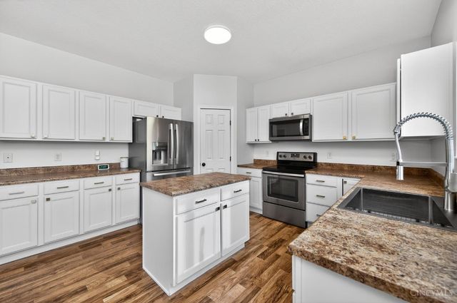 4287 Hunting Hawk Drive, Turtle Creek Twp, OH 45036