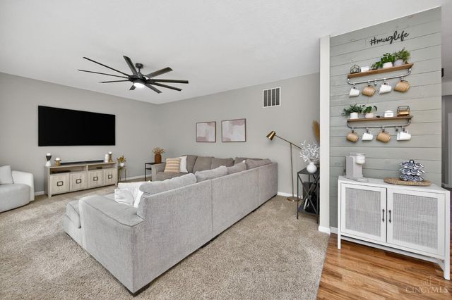 4287 Hunting Hawk Drive, Turtle Creek Twp, OH 45036