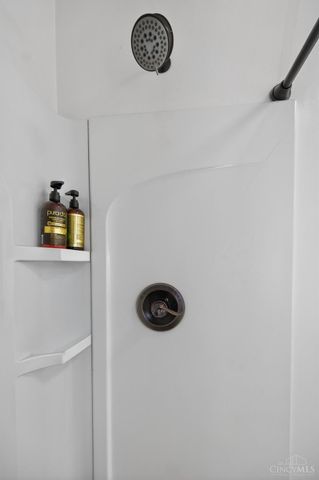 4287 Hunting Hawk Drive, Turtle Creek Twp, OH 45036