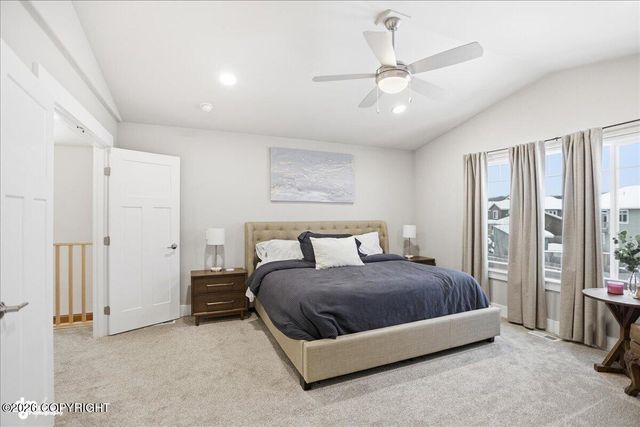 5668 Big Bend Loop, Anchorage, AK 99502