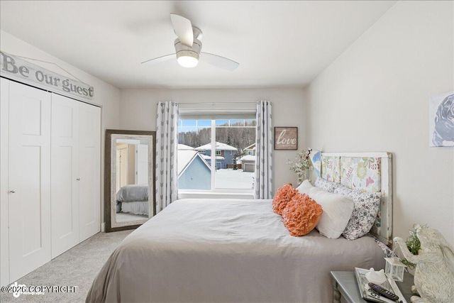 5668 Big Bend Loop, Anchorage, AK 99502