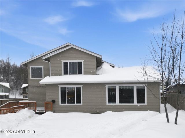 5668 Big Bend Loop, Anchorage, AK 99502