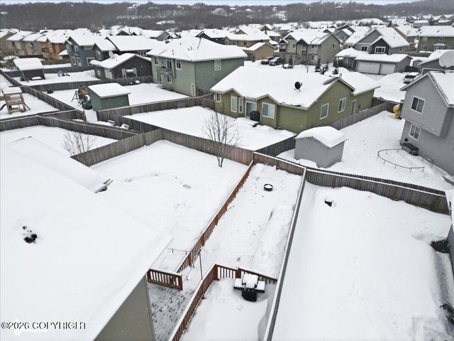 5668 Big Bend Loop, Anchorage, AK 99502