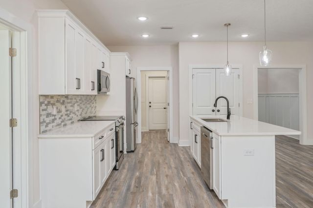 6269 Possum Ridge Road, Crestview, FL 32539