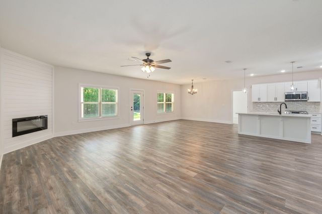 6269 Possum Ridge Road, Crestview, FL 32539