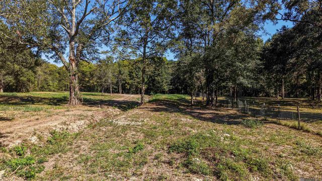 5015 Sunnybrook Dr, Baton Rouge, LA 70814