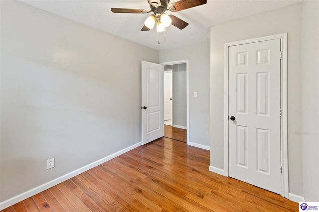 1829 Martin Hill Road, Shepherdsville, KY 40165