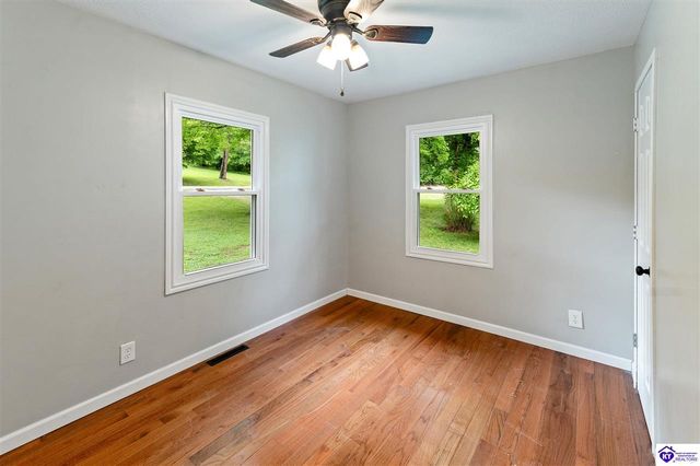 1829 Martin Hill Road, Shepherdsville, KY 40165