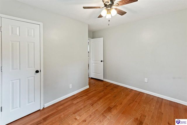 1829 Martin Hill Road, Shepherdsville, KY 40165