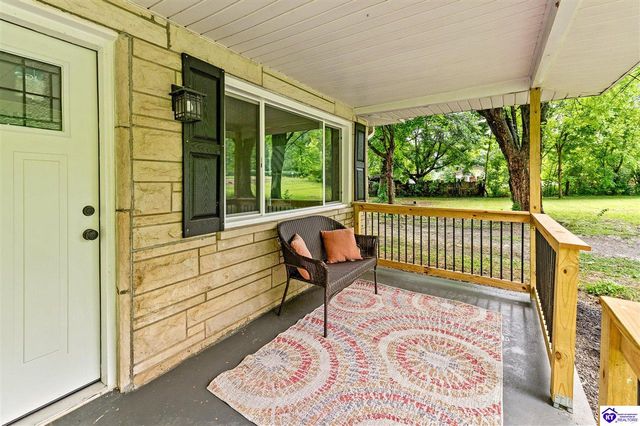 1829 Martin Hill Road, Shepherdsville, KY 40165