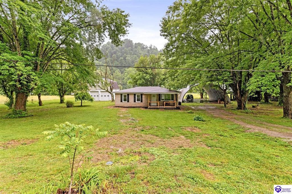 1829 Martin Hill Road, Shepherdsville, KY 40165