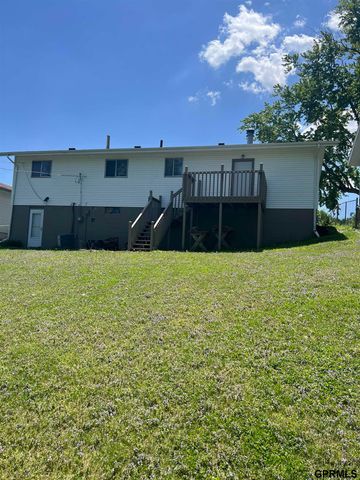 14172 N Street, Omaha, NE 68137