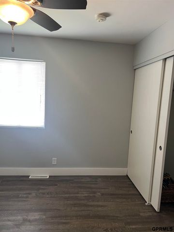 14172 N Street, Omaha, NE 68137