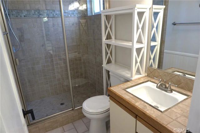 9281 Woodcrest, Huntington Beach, CA 92646