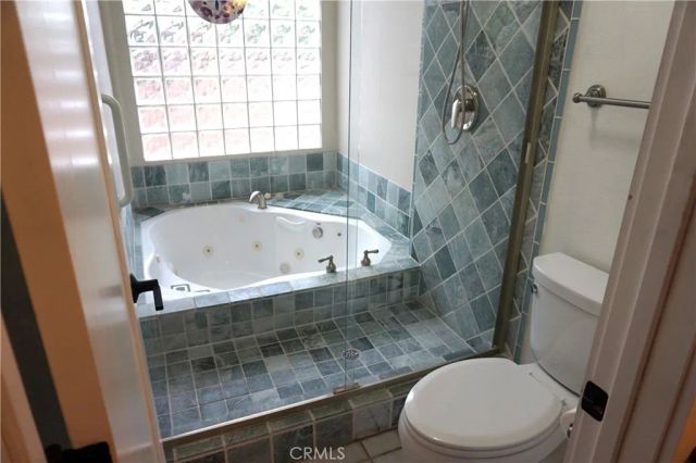 9281 Woodcrest, Huntington Beach, CA 92646