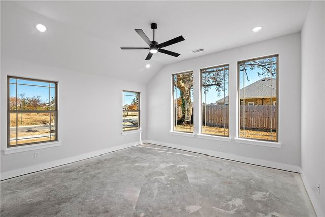 4741 W Planetree Street, Fayetteville, AR 72704