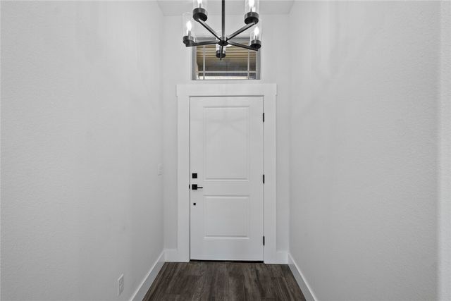 4741 W Planetree Street, Fayetteville, AR 72704