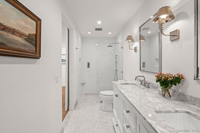 365 Shoemaker Lane, Solana Beach, CA 92075