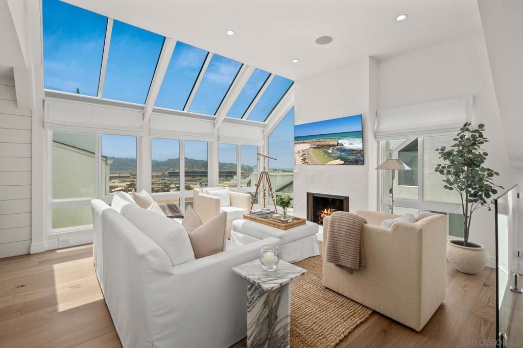 365 Shoemaker Lane, Solana Beach, CA 92075