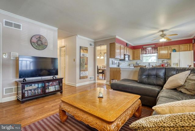 118 MOUNTAIN VIEW DRIVE, Enola, PA 17025