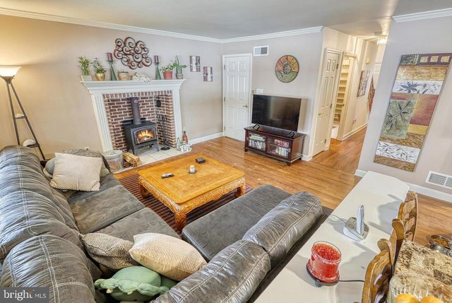 118 MOUNTAIN VIEW DRIVE, Enola, PA 17025