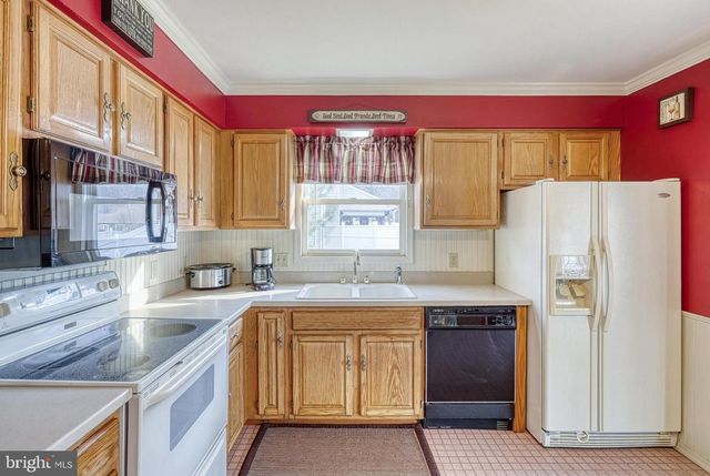 118 MOUNTAIN VIEW DRIVE, Enola, PA 17025