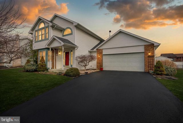 118 MOUNTAIN VIEW DRIVE, Enola, PA 17025