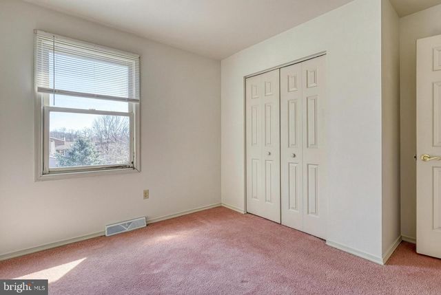 118 MOUNTAIN VIEW DRIVE, Enola, PA 17025